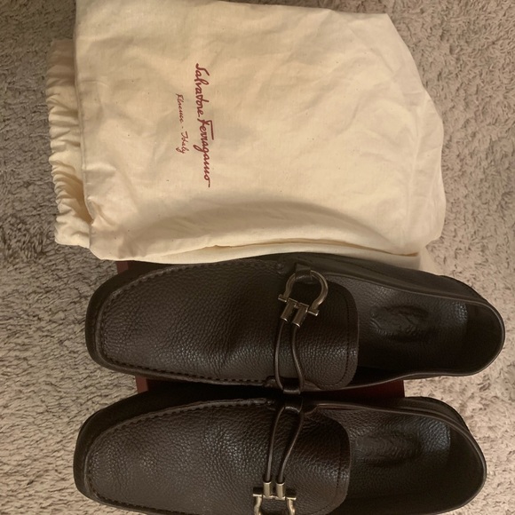 Salvatore Ferragamo loafers - Picture 2 of 5
